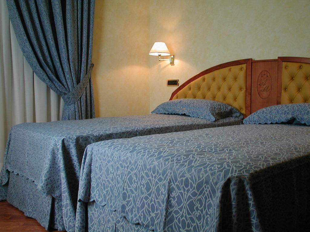 Hotel Antico Masetto Лампореккьо Экстерьер фото